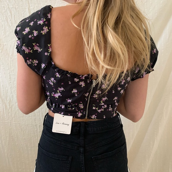 Love+Harmony top - Picture 2 of 5